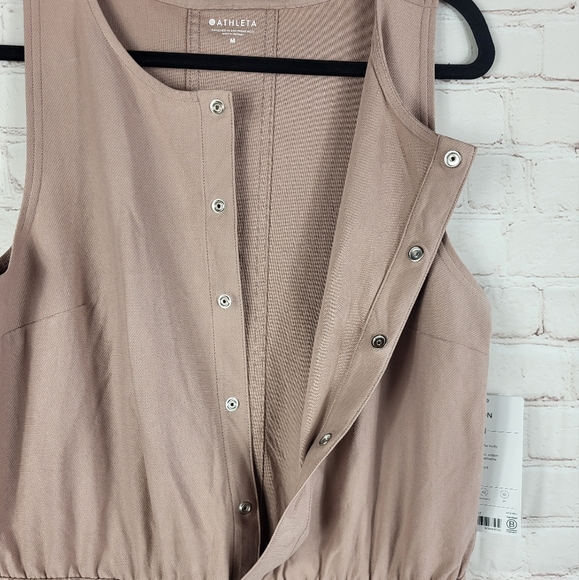 Athleta Farallon Romper in Mocha Latte Medium (8-10) - Picture 4 of 15